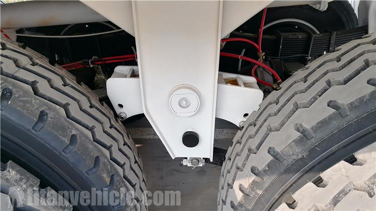 トリニダード・トバゴで販売中の40000 Lガソリンタンカートレーラー